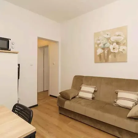 Near In 54775 Appartement